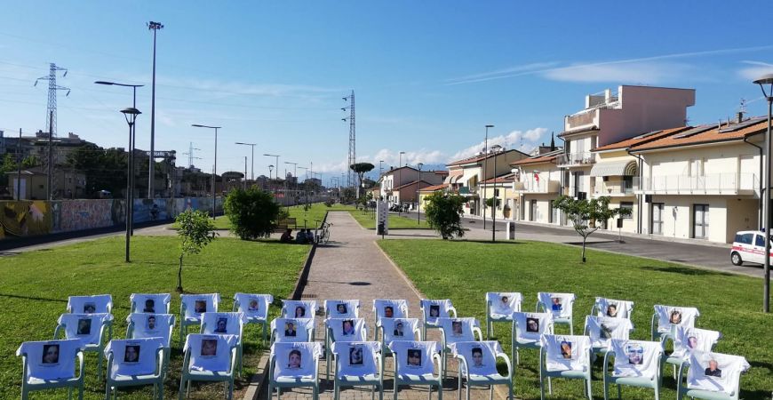 Un semplice messaggio per ringraziare chiunque abbia sostenuto  i familiari 